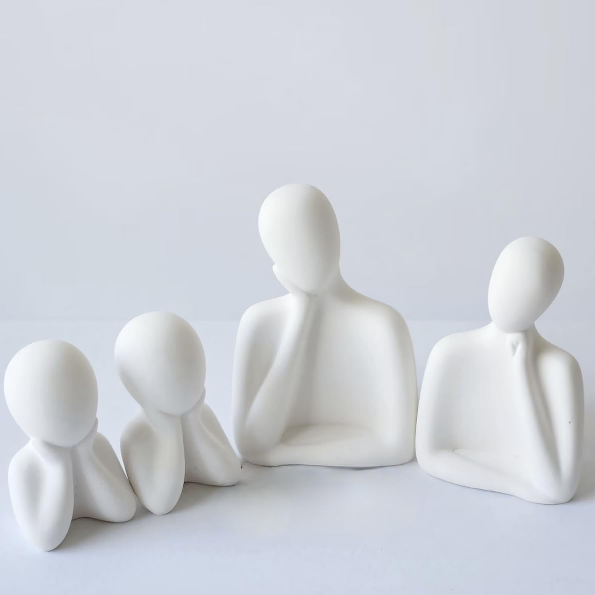 Couple Family Statue- Set of 4