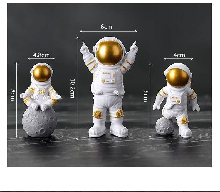 Astronaut Spaceman Fantasy Statue