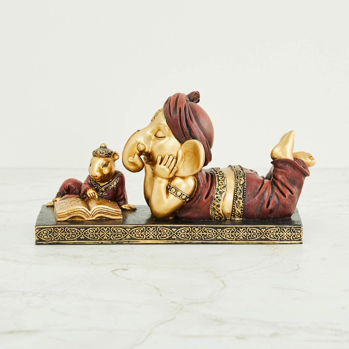 Lord Ganesha Idol With Mouse