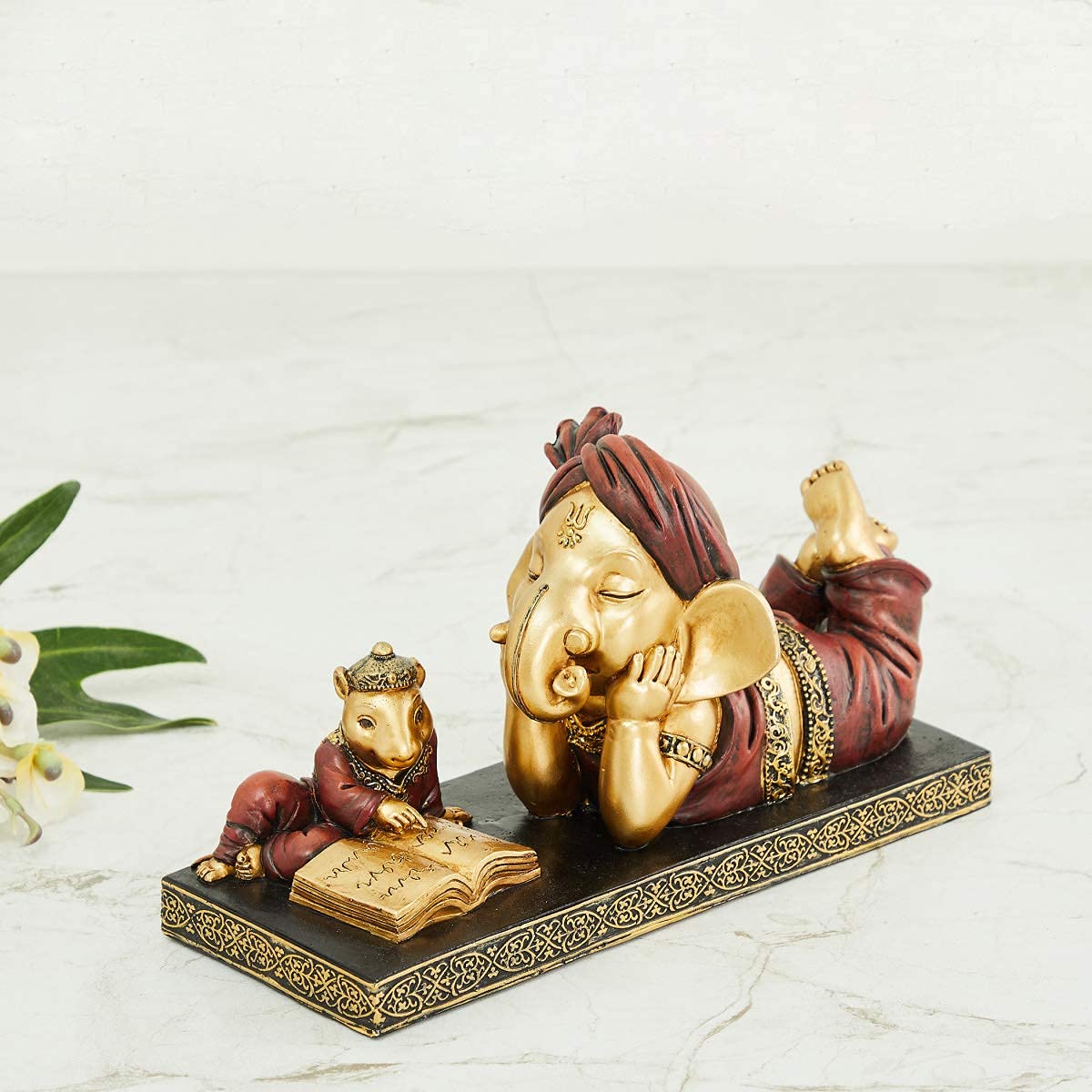 Lord Ganesha Idol With Mouse