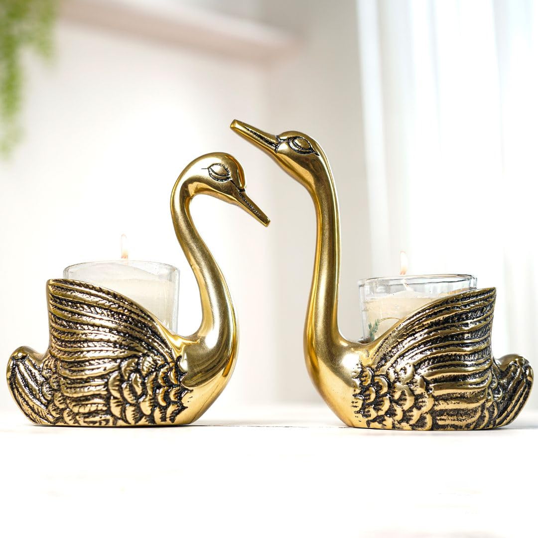 Metal Pair of Swans