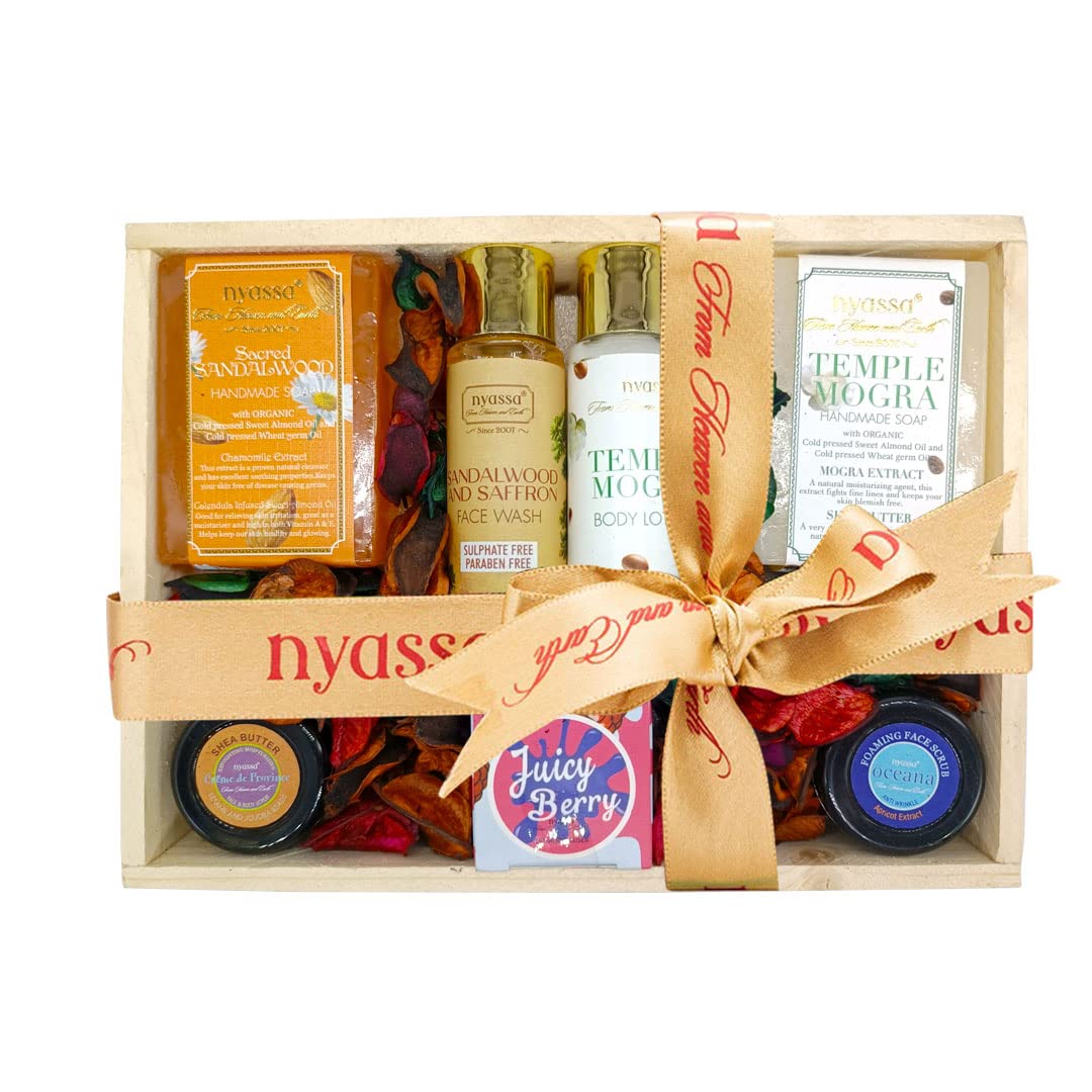 NYASSA Premium Bath and Body Care Set