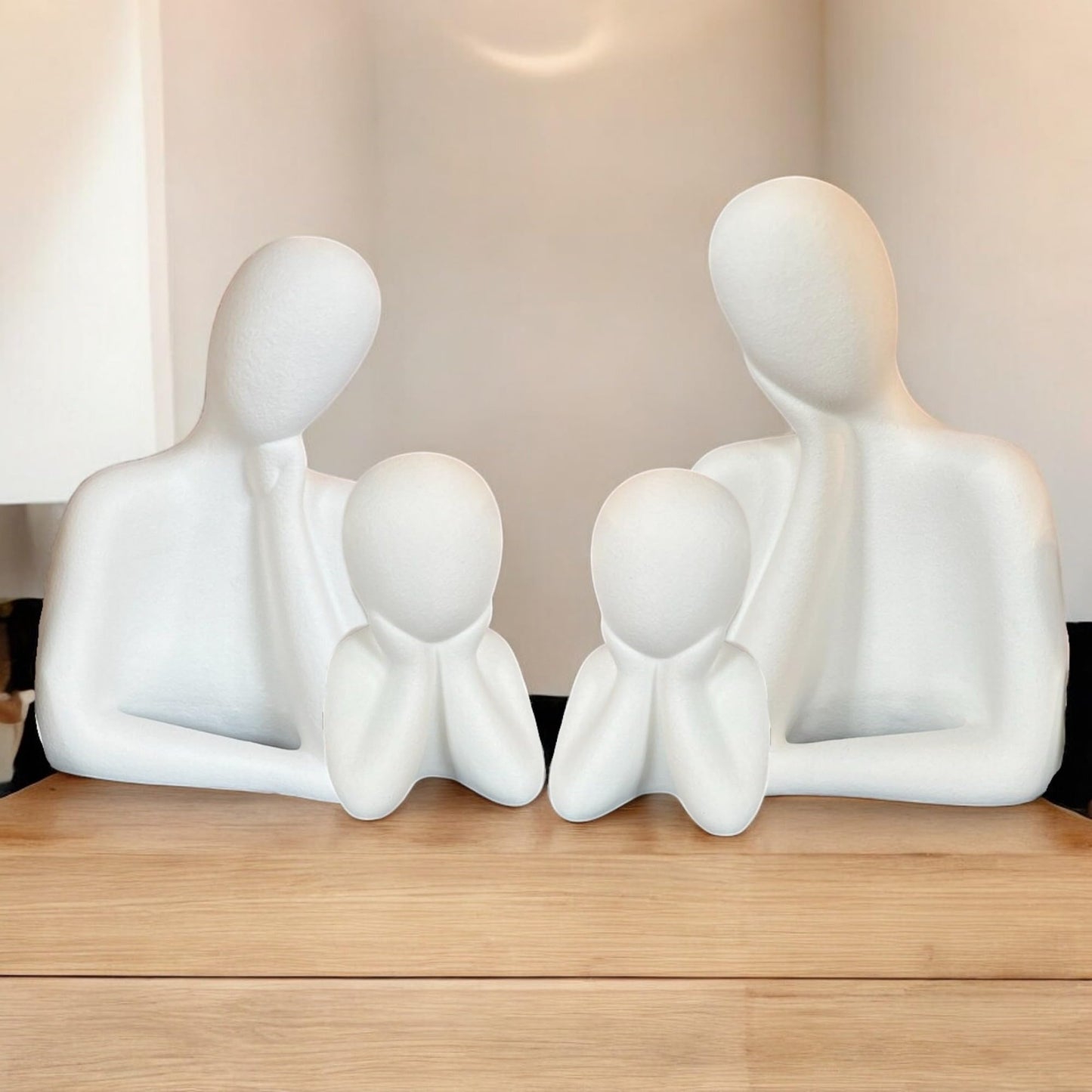 Couple Family Statue- Set of 4