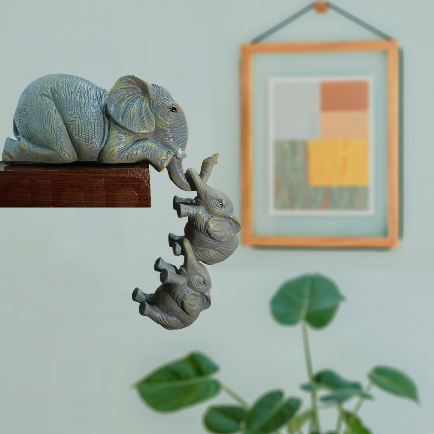 Set of 3 Realistic Elephant Sitter