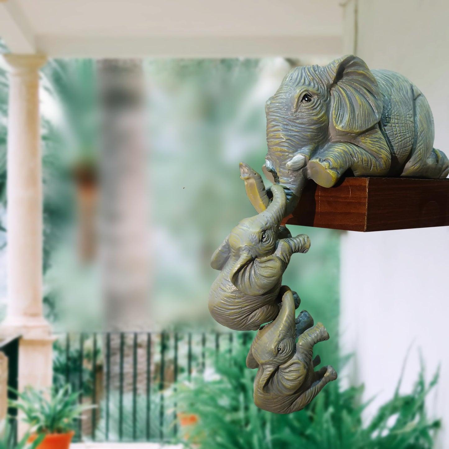 Set of 3 Realistic Elephant Sitter